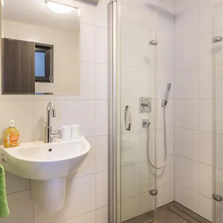 아파트 Ferienwohnung Lago 콘스탄츠